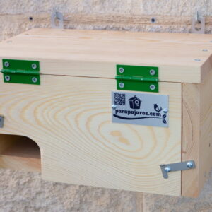 La CP60 es una caja nido para Vencejo común Apus Apus, Vencejo Pálido Apus pallidus y Vencejo cafre Apus caffer.